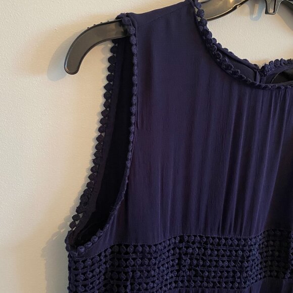 ZARA Navy Blue Sleeveless Dress with Crochet Style Details - Picture 5 of 10